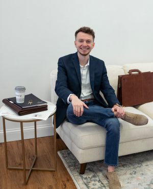 Photo of Alexander Bargen, AHWD